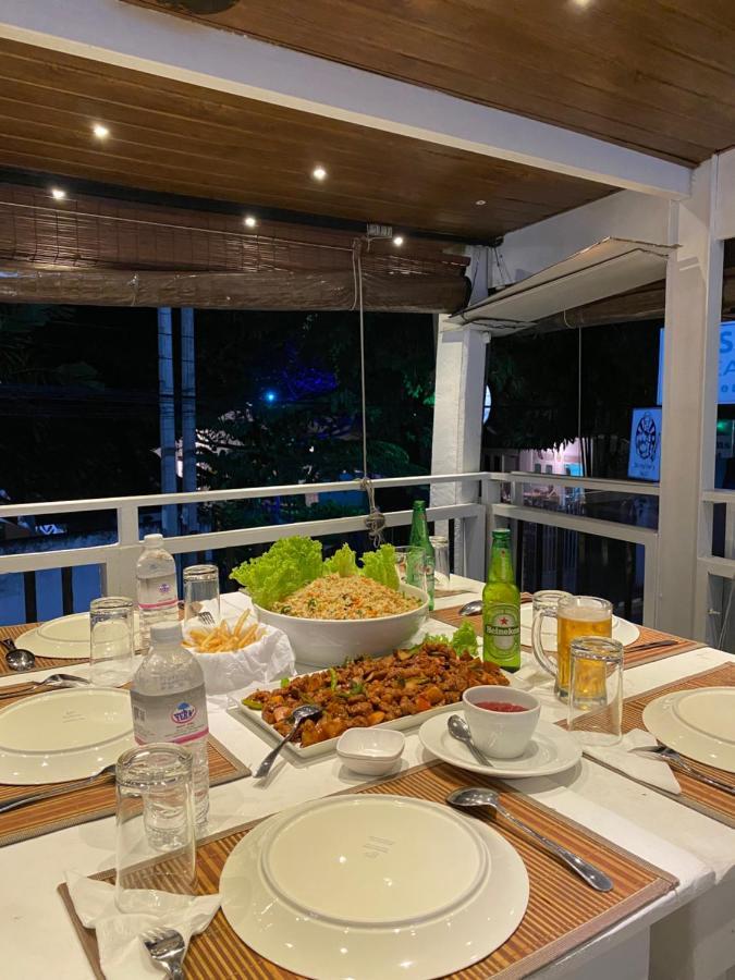 Beach Walk Hotel อูนาวาตูนา ภายนอก รูปภาพ